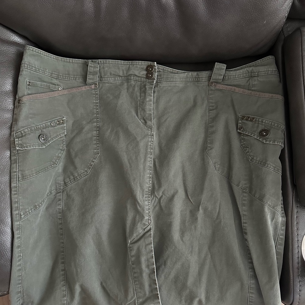 Army green knee length skirt